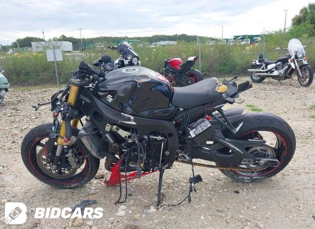 JS1GR7MA5E2102366 2014 Suzuki GSX-R750 photo no. 13
