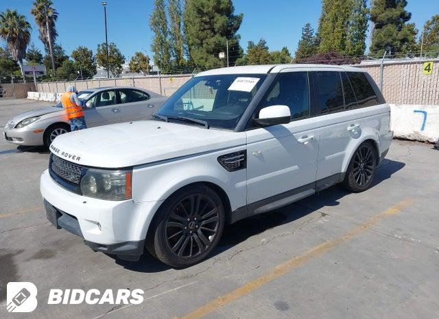 SALSK2D45DA766102 2013 Land Rover Range Rover photo no. 2