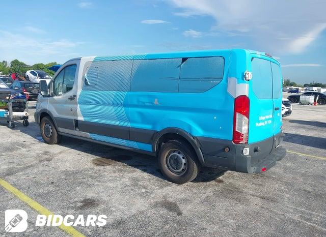 1FBZX2ZM2HKA64694 2017 Ford Transit-350 photo no. 3