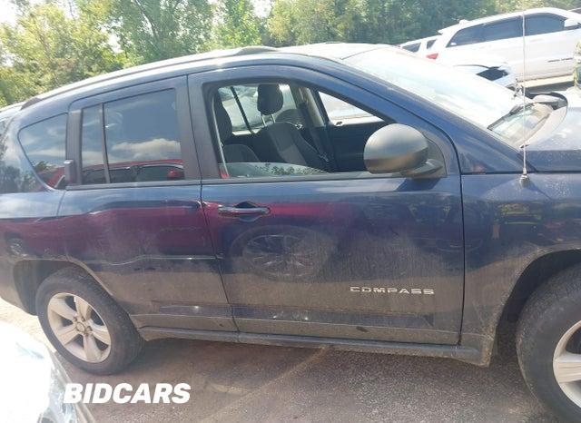 1C4NJDBB5CD637701 2012 Jeep Compass photo no. 13