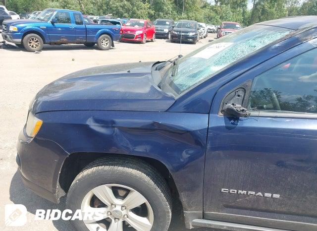 1C4NJDBB5CD637701 2012 Jeep Compass photo no. 6