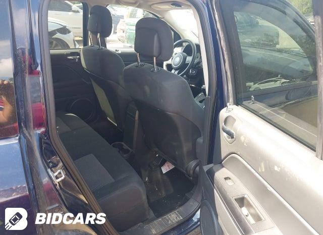 1C4NJDBB5CD637701 2012 Jeep Compass photo no. 8