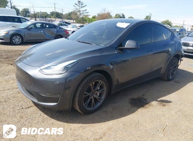 2025 Tesla MODEL Y — VIN 7SAYGDEE2SA367237, şəkil 2