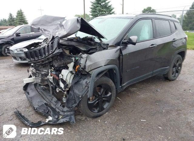 2018 Jeep Compass — VIN 3C4NJDBB3JT314402, фото 2