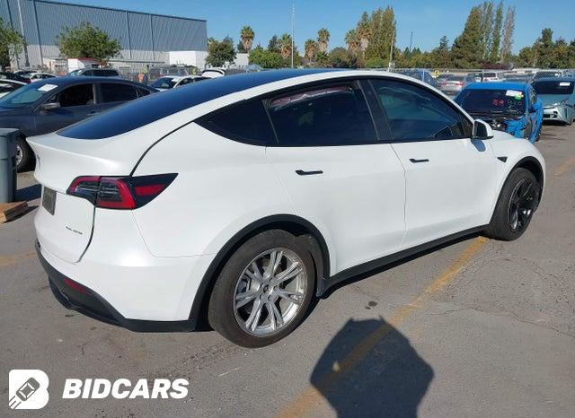 7SAYGDEE2PF745017 2023 Tesla Model Y photo no. 4