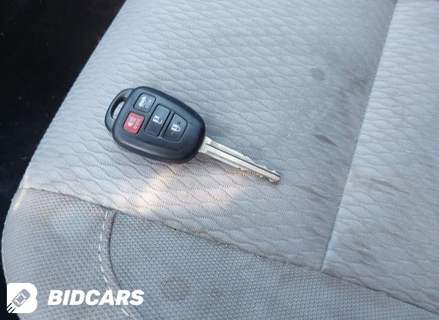 2016 Toyota Corolla — VIN 2T1BURHE2GC649199, фото 11