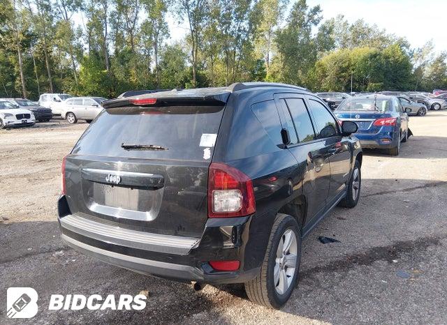 1C4NJCBA2GD710062 2016 Jeep Compass photo no. 4