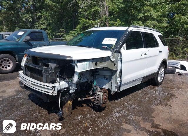 1FM5K7D89FGC34867 2015 Ford Explorer photo no. 2