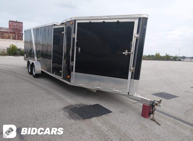 2013 R And R Trailers Inc 28' Enclos...