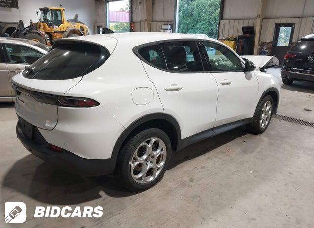 ZASPATAW9R3068037 2024 Alfa Romeo Tonale photo no. 4