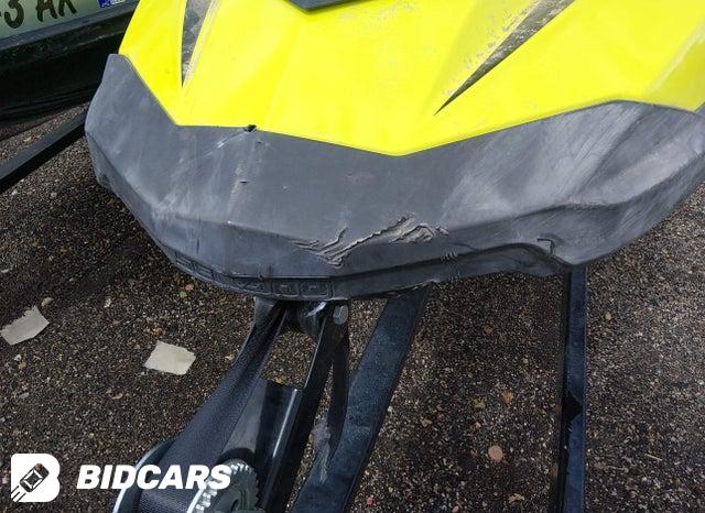 YDV28919C818      2018 Sea-Doo RXP-300 photo no. 12
