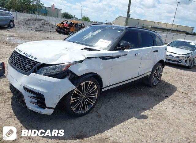 SALYL2EX1KA779751 2019 Land Rover Range Rover photo no. 2