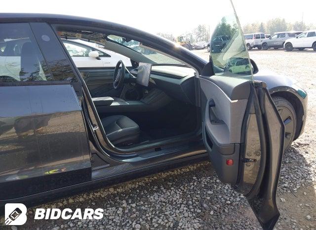 2025 Tesla MODEL 3 — VIN 5YJ3E1EAXSF044257, şəkil 5