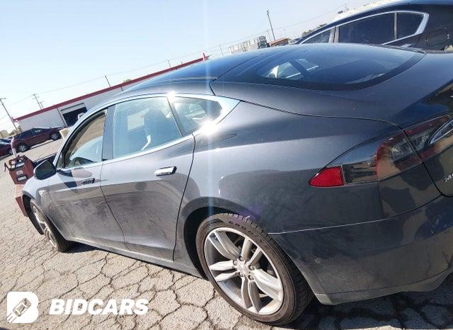 5YJSA1H11FF083473 2015 Tesla Model S photo no. 13