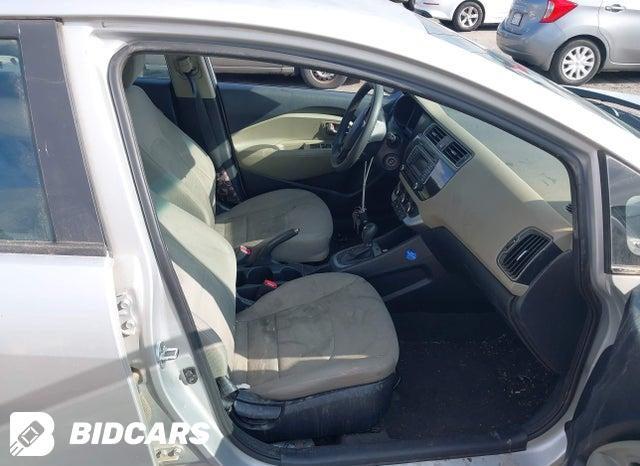 KNADM4A31H6024917 2017 KIA Rio photo no. 5