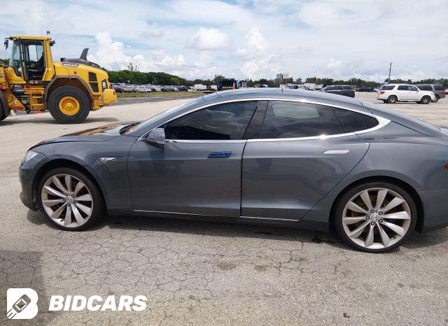5YJSA1DP2DFP05327 2013 Tesla Model S photo no. 15