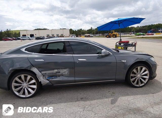 5YJSA1DP2DFP05327 2013 Tesla Model S photo no. 20