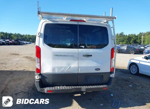 1FTNR1ZM1FKA60700 2015 Ford Transit photo no. 16