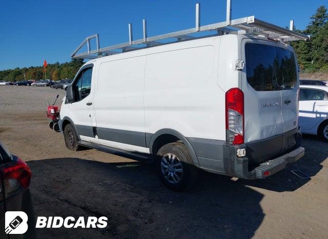 1FTNR1ZM1FKA60700 2015 Ford Transit photo no. 3