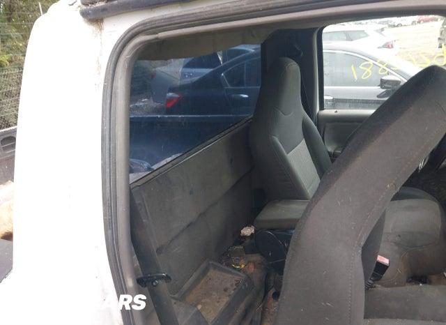 1FTYR10UX3PA28207 2003 Ford Ranger photo no. 8