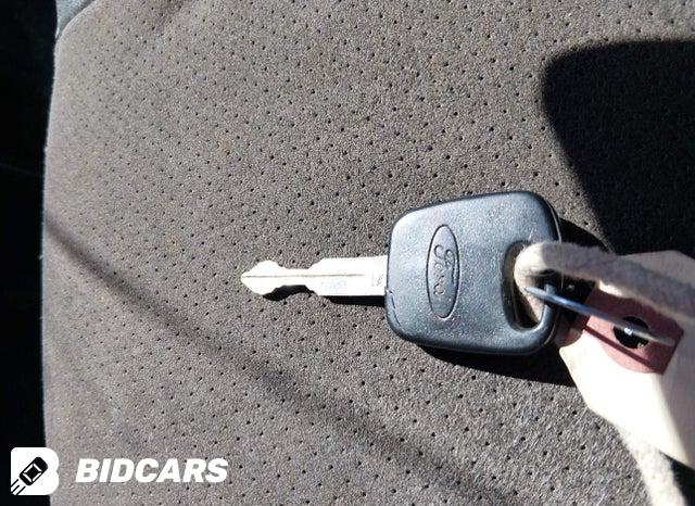 1FAFP38Z95W231368 2005 Ford Focus photo no. 11