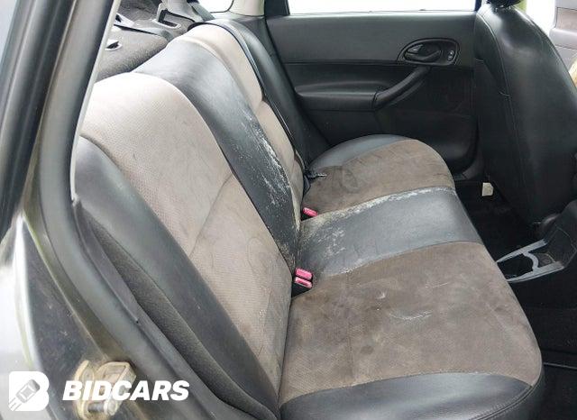 1FAFP38Z95W231368 2005 Ford Focus photo no. 8
