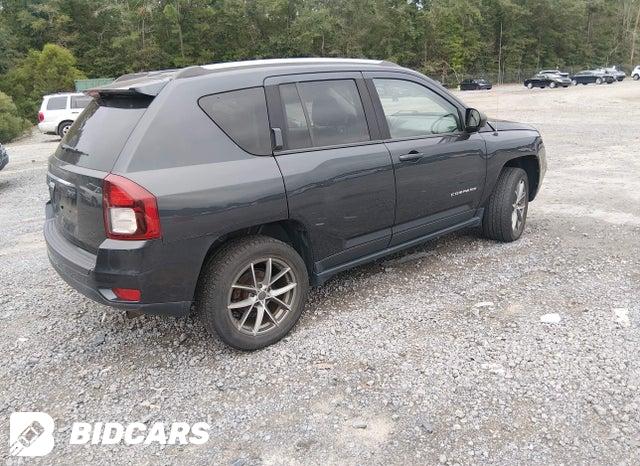 1C4NJDBB3GD556539 2016 Jeep Compass photo no. 4