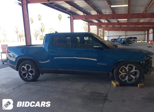 7FCTGAAA6NN006105 2022 Rivian R1T photo no. 14
