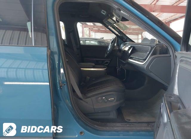 7FCTGAAA6NN006105 2022 Rivian R1T photo no. 5