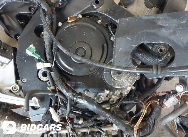 JS1GR7KAX62107227 2006 Suzuki GSX-R750 photo no. 8
