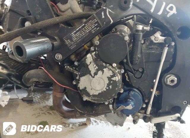 JS1GR7KAX62107227 2006 Suzuki GSX-R750 photo no. 9
