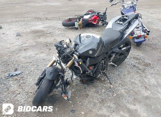 JS1GN7DA772119426 2007 Suzuki GSX-R600 photo no. 2