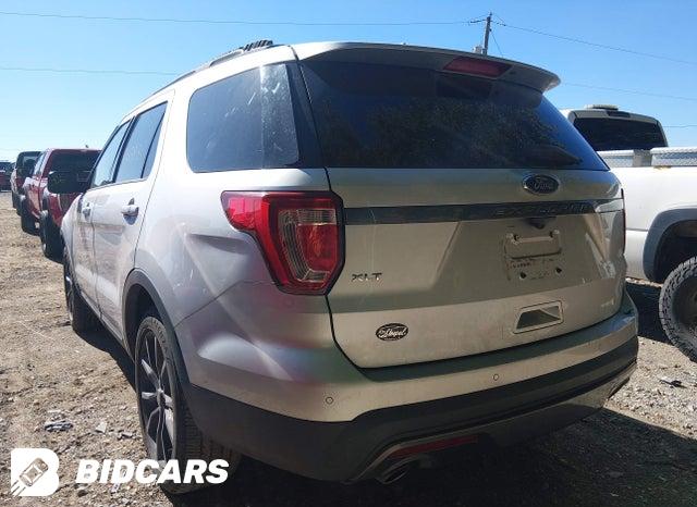 1FM5K7D81HGA15744 2017 Ford Explorer photo no. 3