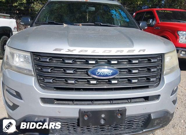 1FM5K7D81HGA15744 2017 Ford Explorer photo no. 6