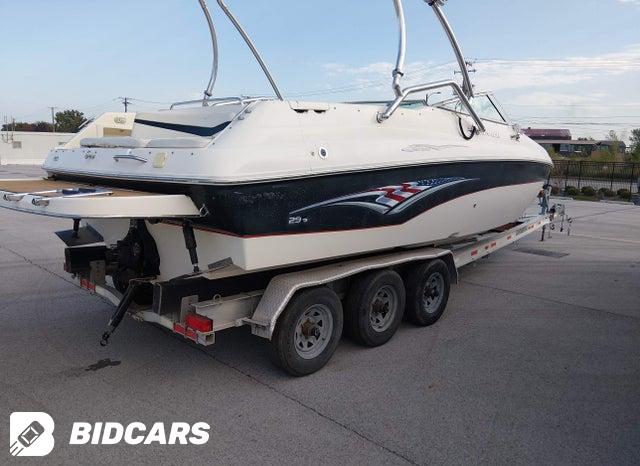 00000RNK75834B404 2004 Rinker 29' photo no. 4