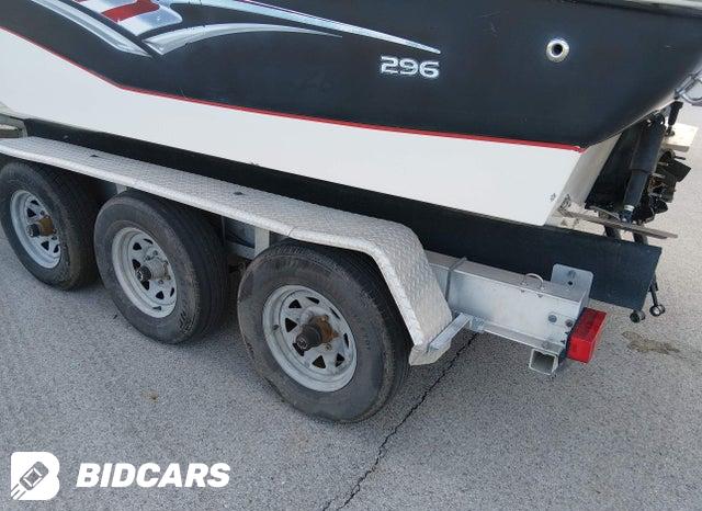 00000RNK75834B404 2004 Rinker 29' photo no. 6