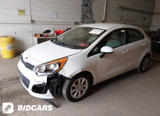 KNADM5A36C6015256 2012 KIA Rio photo no. 2