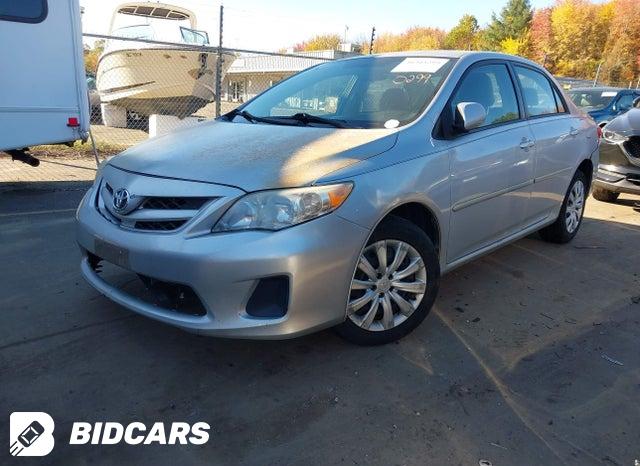 2T1BU4EE3CC856444 2012 Toyota Corolla photo no. 2