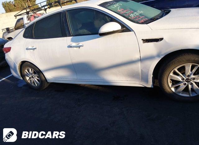 2016 KIA Optima — VIN 5XXGT4L39GG045756, şəkil 13