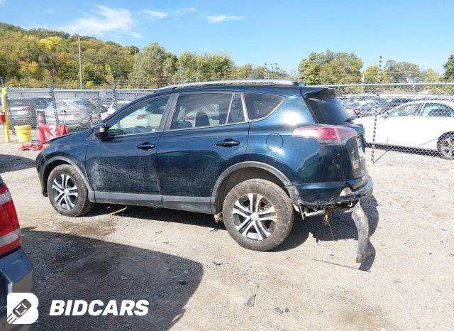 2018 Toyota RAV4 — VIN JTMBFREV7JD225607, şəkil 14