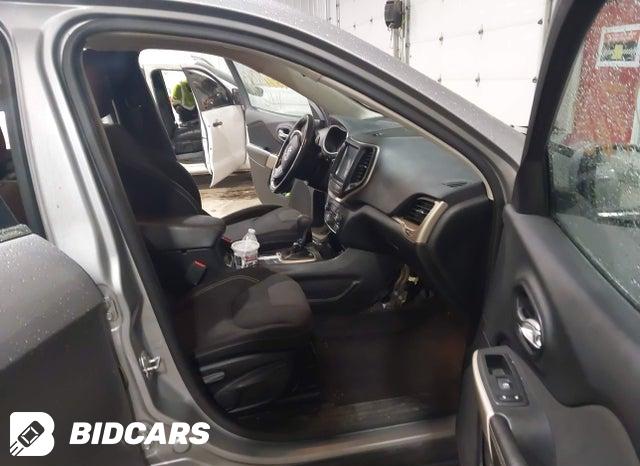 2017 Jeep Cherokee — VIN 1C4PJMCS3HD220527, şəkil 5