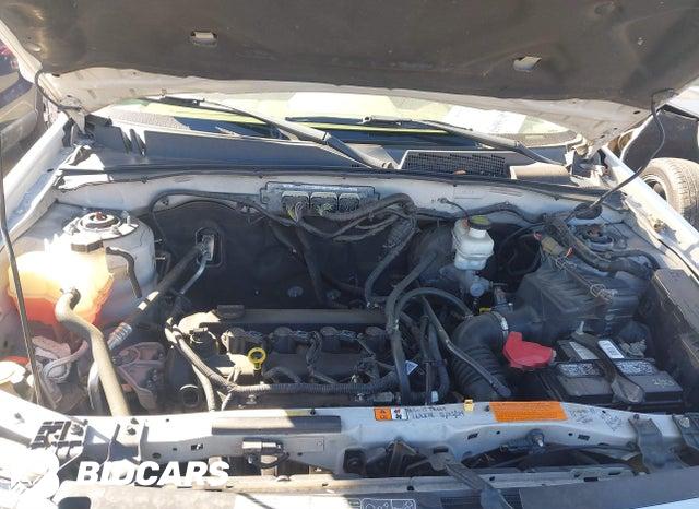 1FMCU0E76CKB02835 2012 Ford Escape photo no. 10