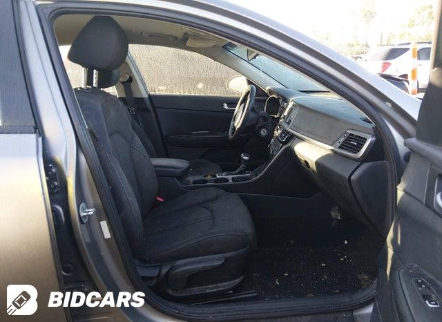 2016 KIA Optima — VIN 5XXGT4L39GG116258, şəkil 5
