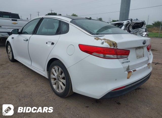 2016 KIA Optima — VIN 5XXGU4L39GG081282, şəkil 3