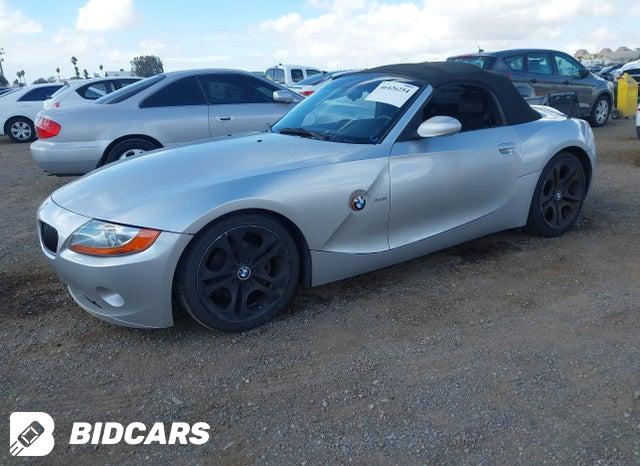 4USBT53473LT22949 2003 BMW Z4 photo no. 2