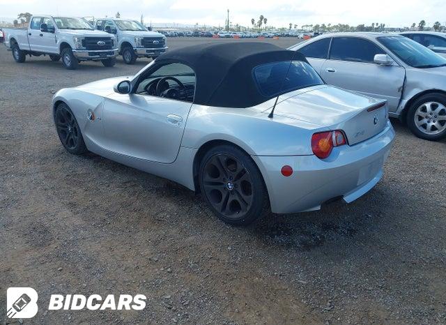 4USBT53473LT22949 2003 BMW Z4 photo no. 3