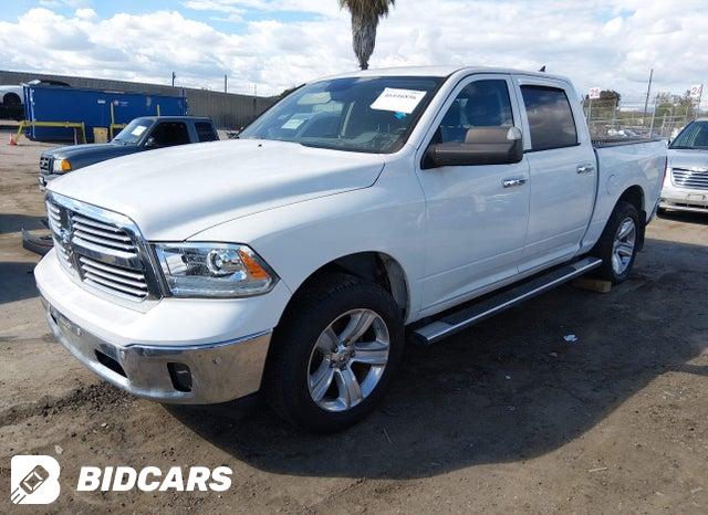 2018 RAM 1500 — VIN 1C6RR6LM4JS229356, şəkil 2
