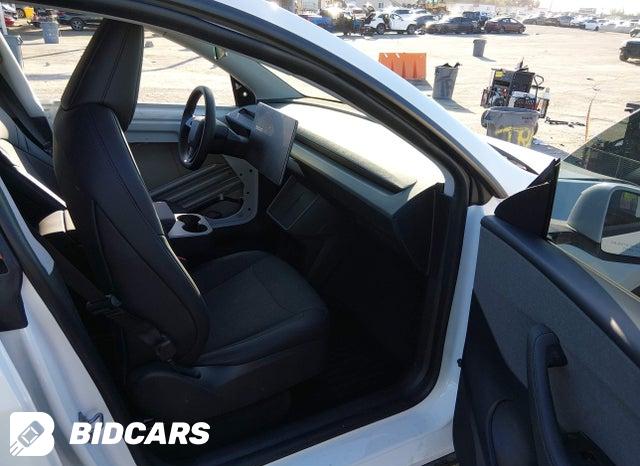2026 Tesla MODEL Y — VIN 7SAYGDED3TA601331, şəkil 5