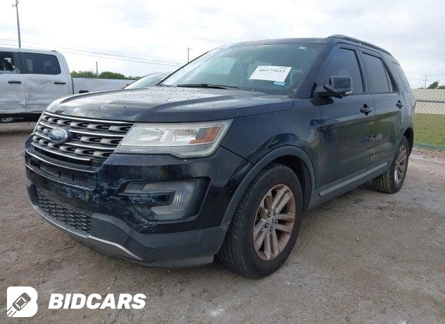 2017 Ford Explorer — VIN 1FM5K7D82HGD63682, şəkil 2