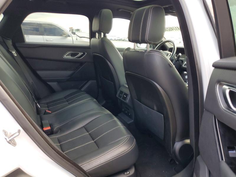 SALYB2RN1JA724534 2018 Land Rover Range Rover photo no. 10